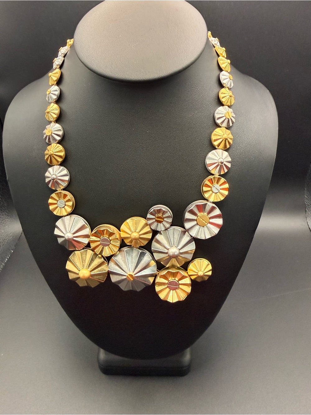 Coach Daisy Rivet Floral Disc Necklace Multi-Tone Metallic